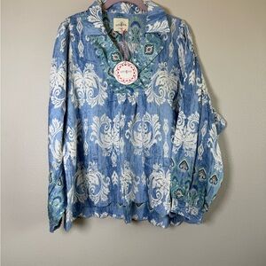 Umgee Blue and Green Patterned Blouse
